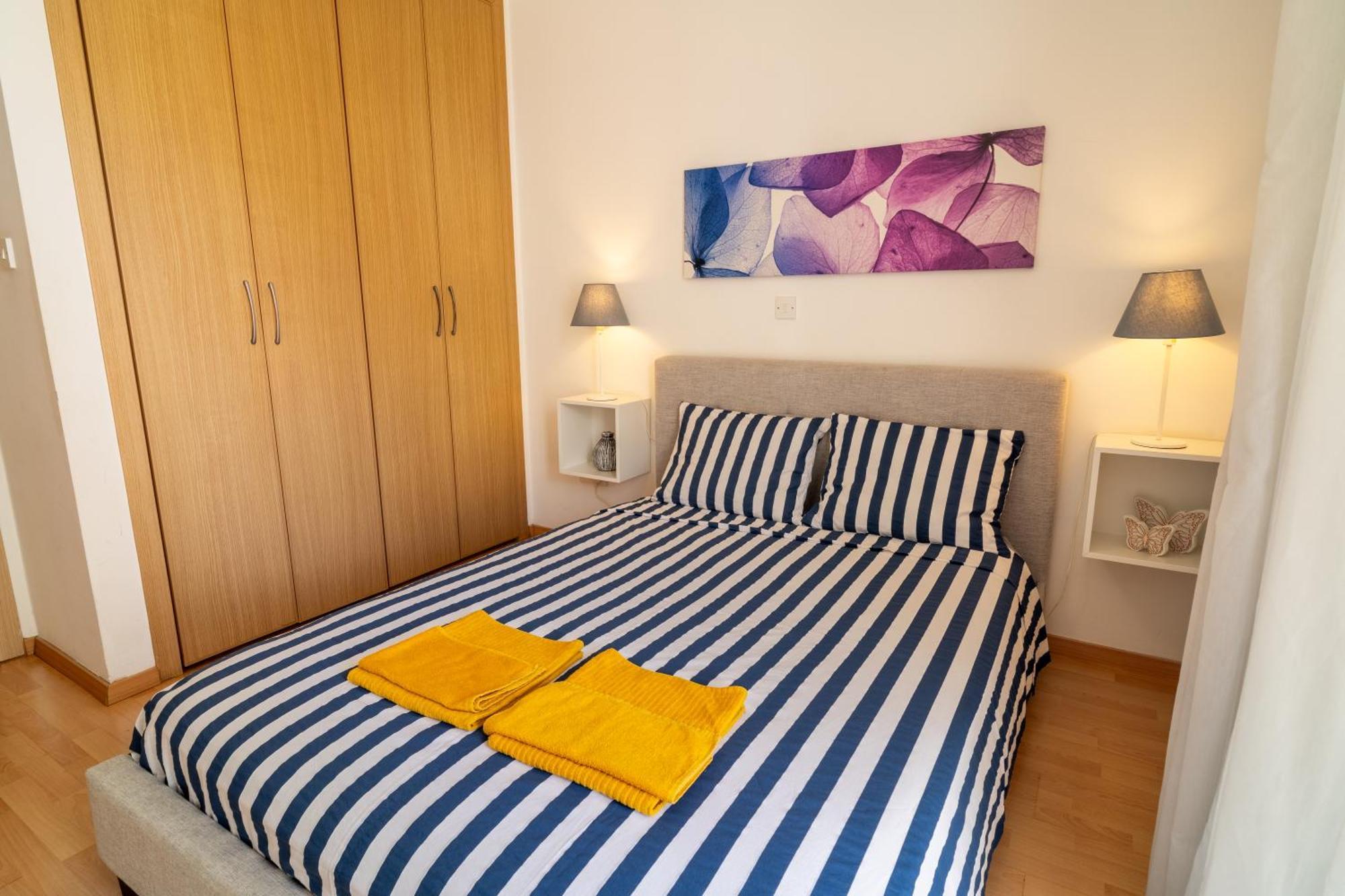 Blue Dawn Center Flat Apartment Ларнака Екстериор снимка