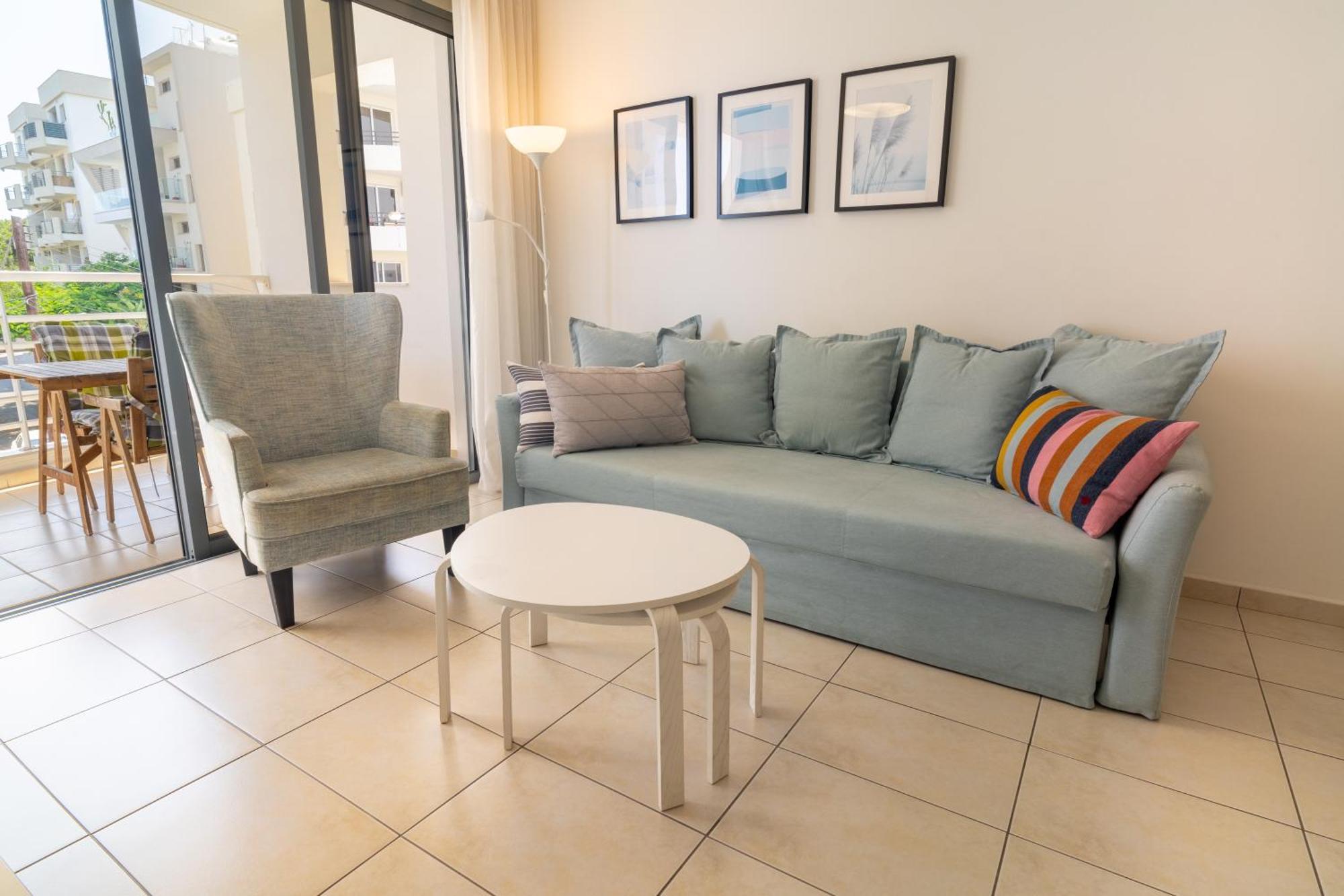 Blue Dawn Center Flat Apartment Ларнака Екстериор снимка